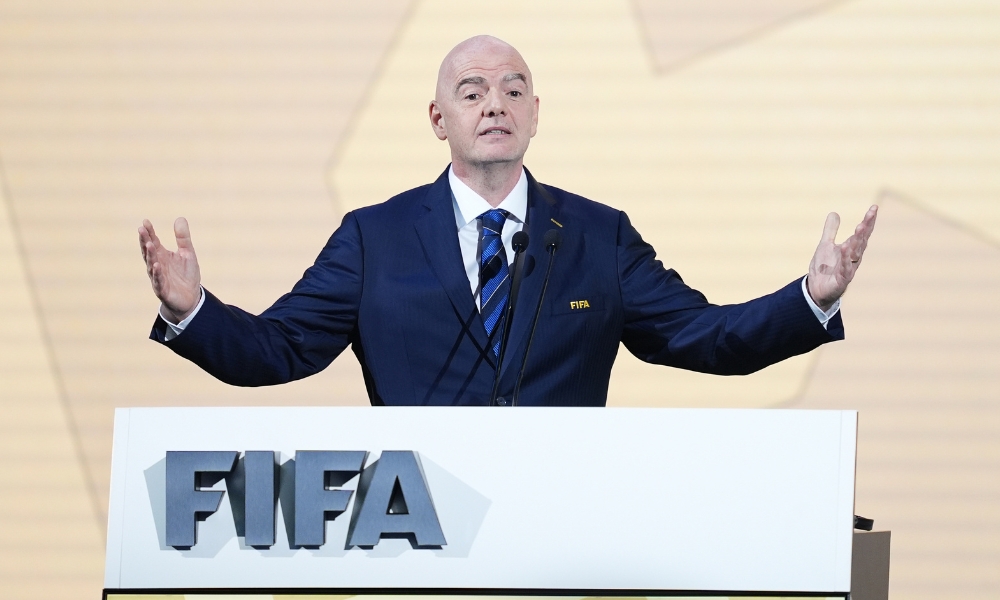 助于在比赛 助于在比赛